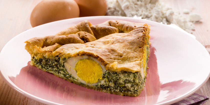 La torta pasqualina con bietole e uova